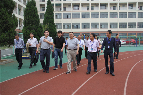 住建部人事司路明处长一行莅临安徽365英国上市技师学院调研指导事情
