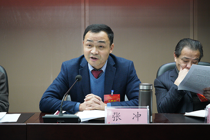 安建建设公司二届五次职工（三届五次会员）代表大会暨2020年岁情聚会胜利召开