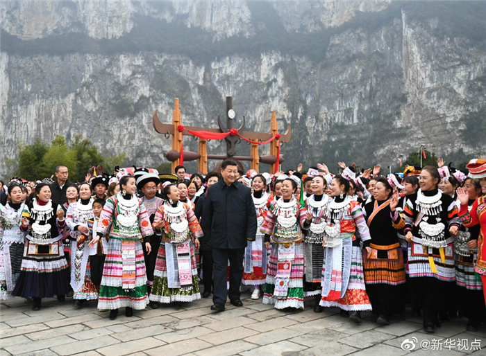 习近平赴贵州考察 向天下人民致以新春祝福