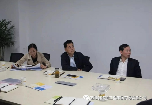 集团公司副总司理、总工程师戴良军莅临路桥集团设计总院指导事情