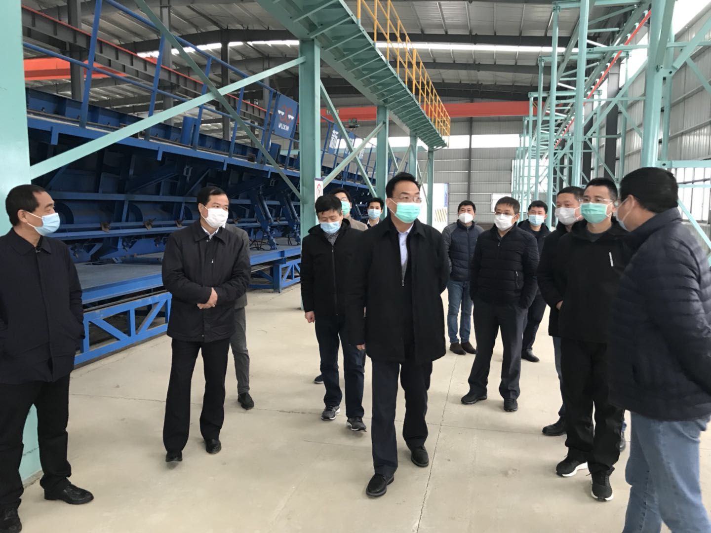 交控集团党委书记、董事长项小龙一行赴安徽路港合枞高速预制二标调研督导疫情防控和复工复产事情