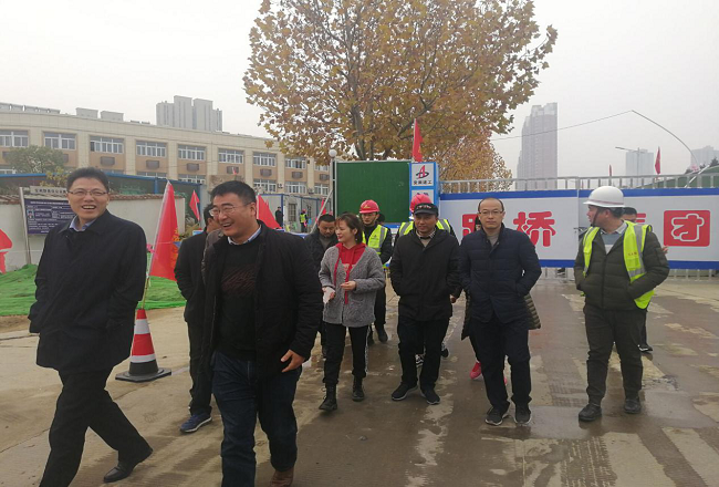 合肥市经开区“大干100天”市政项目调研小组赴路桥集团月台路项目调研