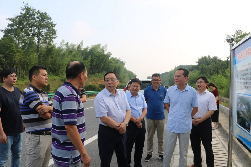 省交通运输厅副厅长徐敬启赴安建投资广德S215项目调研