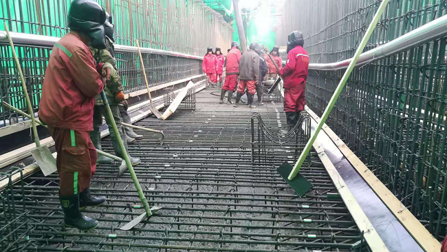 路桥集团劳动竞赛系列报道（二十一）——新疆甘泉堡综合管廊项目暖心包管冬季施工清静