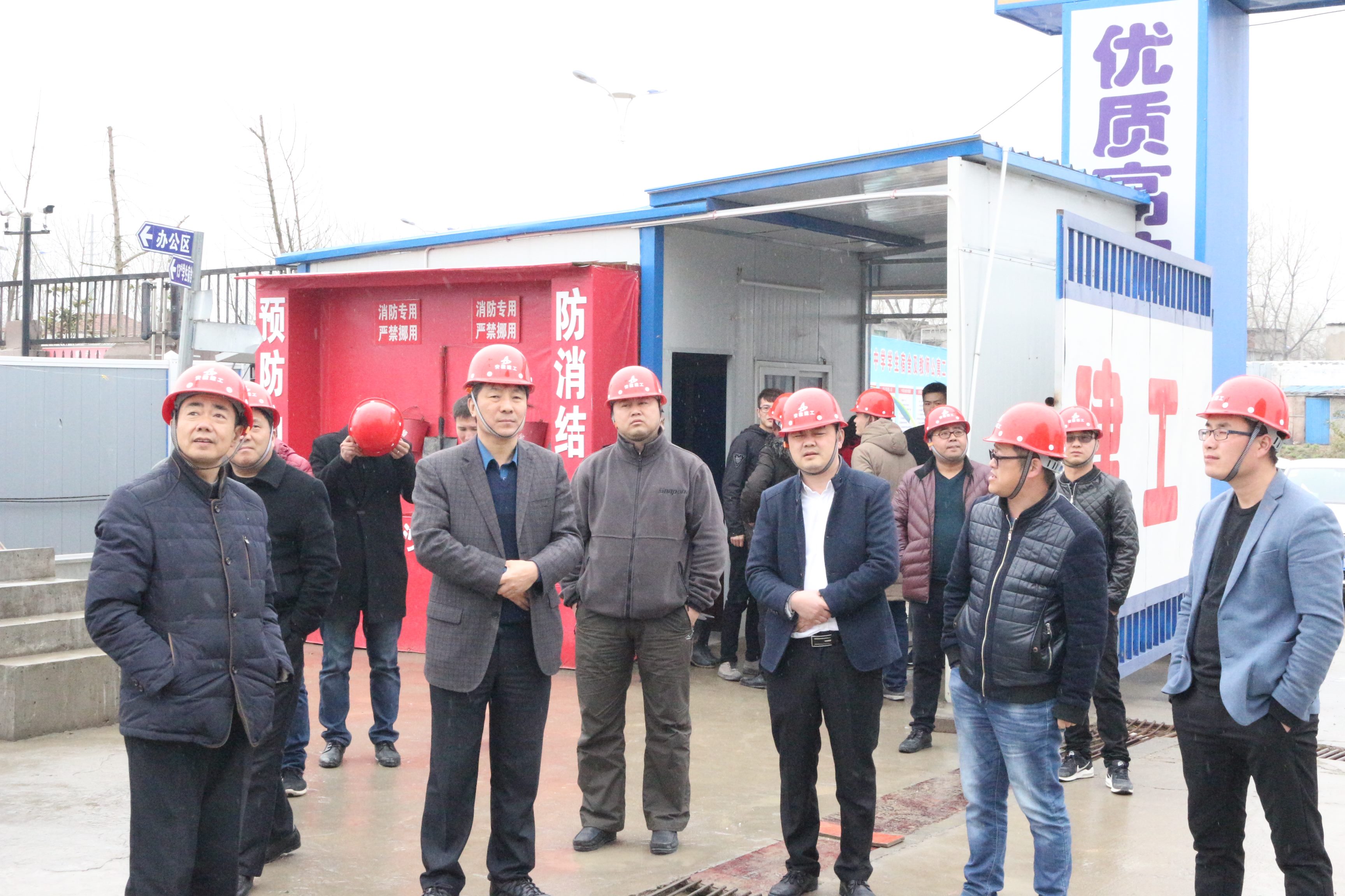 安建建设总司理陈传文赴联系点---第四工管部固镇项目调研指导事情