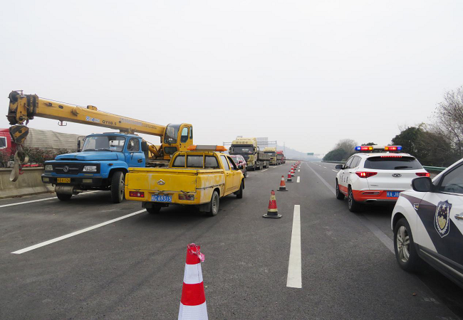 路桥集团芜合高速改扩建三标段全线通车