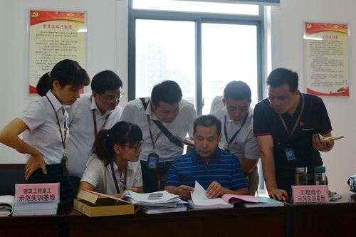 安徽省教育厅专家组莅临安建技师学院开展质量提升工程项目中期评估省级实地验证性评估