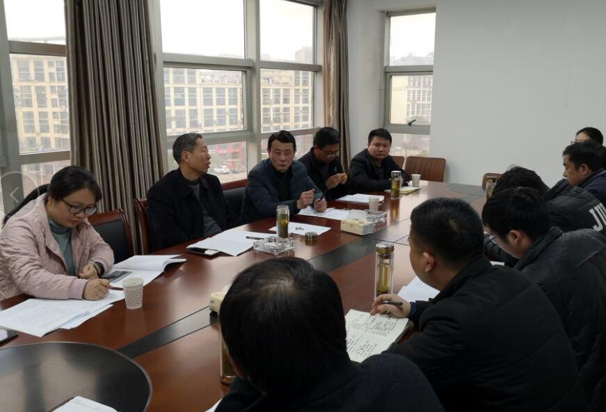 安徽路港董事长李振标赴第一分公司和所属项目部检查指导事情