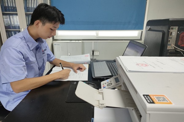 安徽路港“学史崇德，，，，，，践行我的单位观”系列报道2：通俗中的坚守，，，，，，奉献中的继续