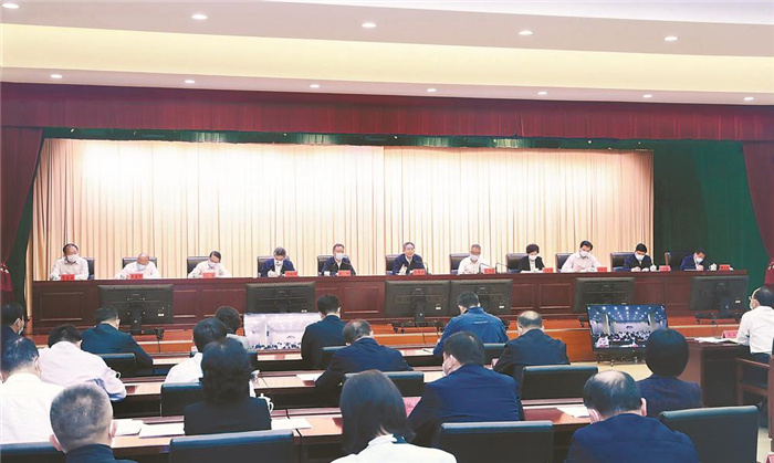 以高度政治责任感打赢常态化疫情防控硬仗 为庆祝建党一百周年创立清静稳固社会情形