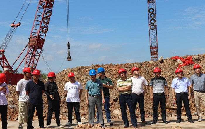 安徽365英国上市长江建投新型修建工业化基地举行架梁仪式