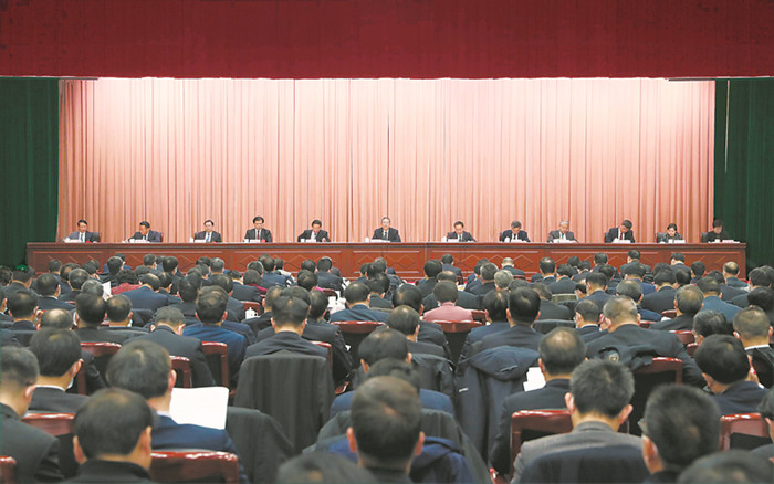 李锦斌在省委经济事情聚会上强调 深入贯彻党的十九届五中全会和中央经济事情聚会精神 周全建设经济强黎民富生态美的新阶段现代化优美安徽