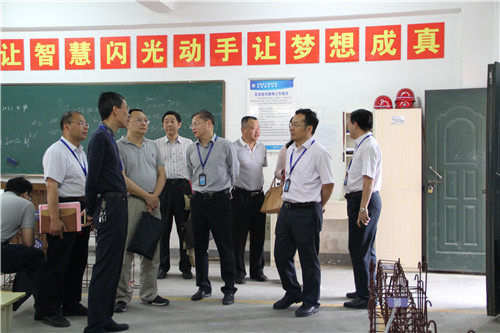 住建部人事司路明处长一行莅临安徽365英国上市技师学院调研指导事情