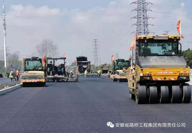 路桥集团漂亮大道项目掀起新一轮大干热潮