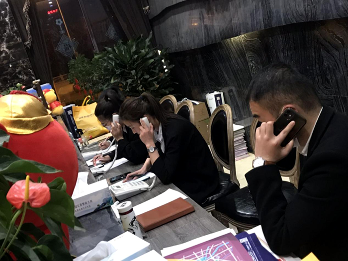 安建地产阜阳公司：不分朝夕，，，，，，分秒必争，，，，，，开足马力决胜整年目的