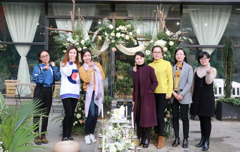 安建投资公司开展女职工花艺培训活动