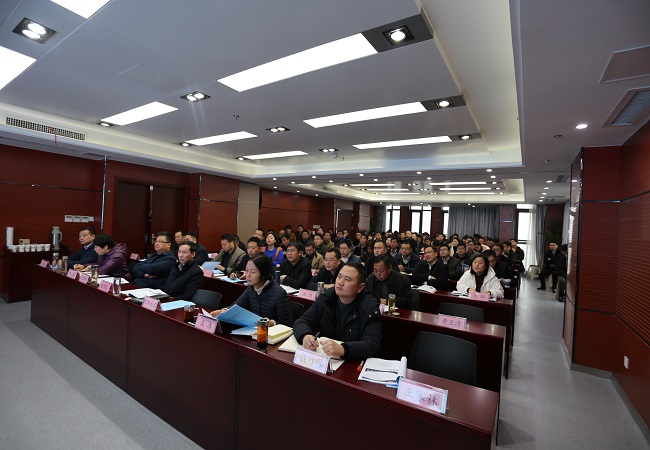 安徽路桥集团举行项目治理培训讲座