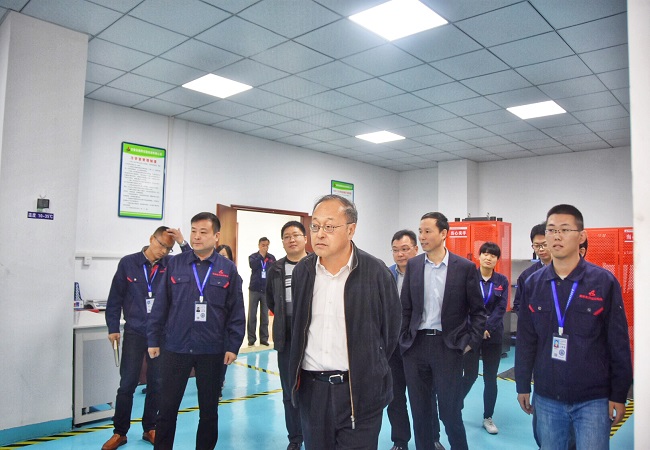 交通运输部清静与质量监视治理司巡视员黄勇莅临路桥集团检测公司检查指导事情