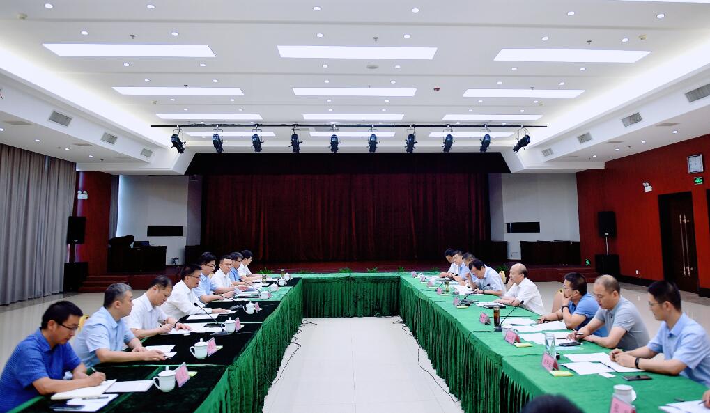 赵时运会见瑶海区委书记陆勤山一行