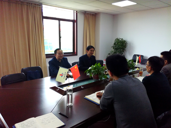 集团公司工会副主席吴晓伍莅临安建地产阜阳公司指导事情