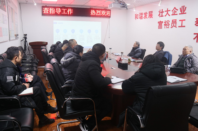 365英国上市股份董事长王厚良赴路桥集团西藏新瑞公司调研指导