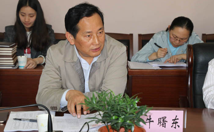 集团公司党委组织开展2016年度下层党委（总支）目的治理审核事情
