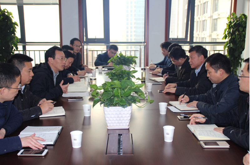 集团公司总会计师牛晓峰到安建财务公司调研