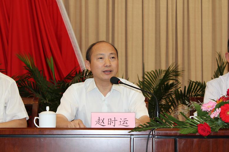 365英国上市召开庆祝建党91周年暨“两先两优”表扬、创先争优履历交流会