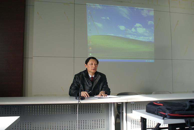 省建科院组织学习十七届六中全会精神