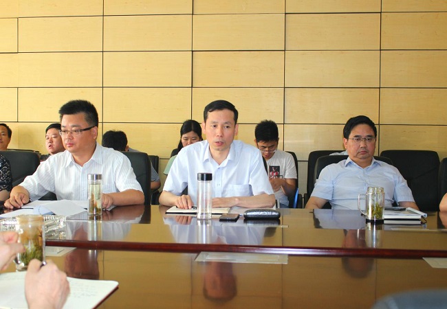 路桥集团召开纪委扩大聚会