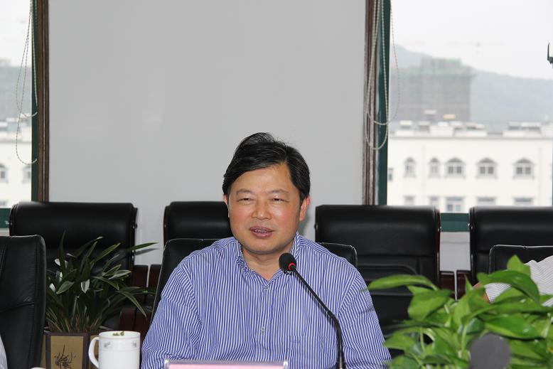 省住建厅党组书记、厅长李明等莅临安徽省建科院视察指导事情