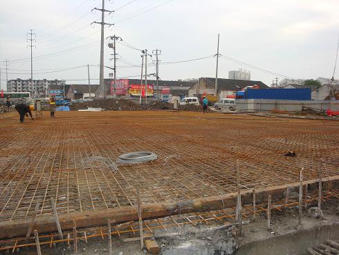 安徽省路桥公司承建的北二环主桥施工告捷