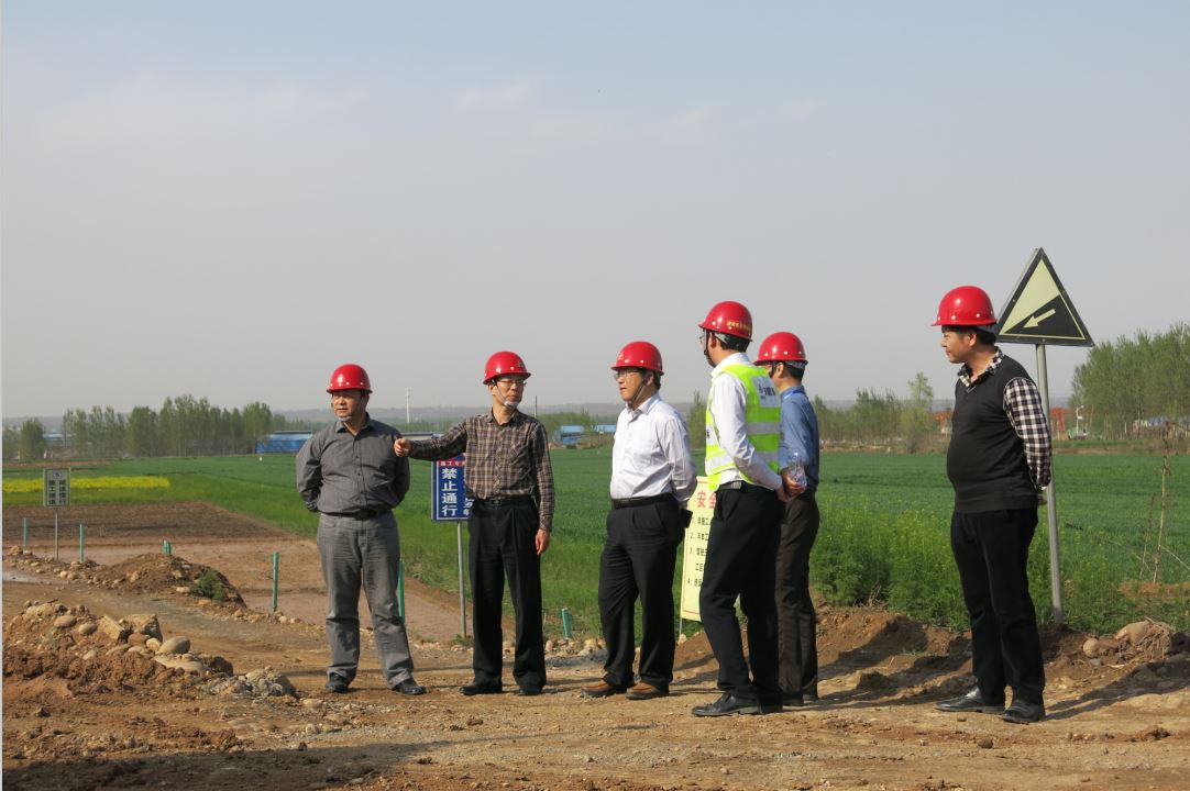集团公司副总司理王厚良赴安阳西北绕城高速公路TJ-4标项目检查指导事情