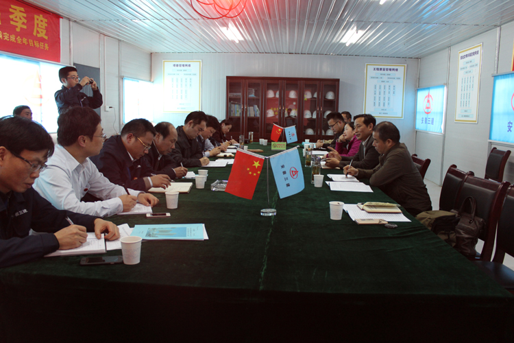 集团公司党委副书记牛曙东赴下层调研并为“党员先锋号”建设项目授牌