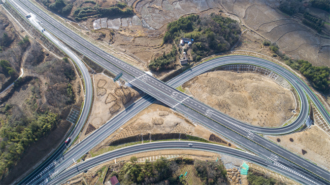 365英国上市(集团)有限公司-Official website