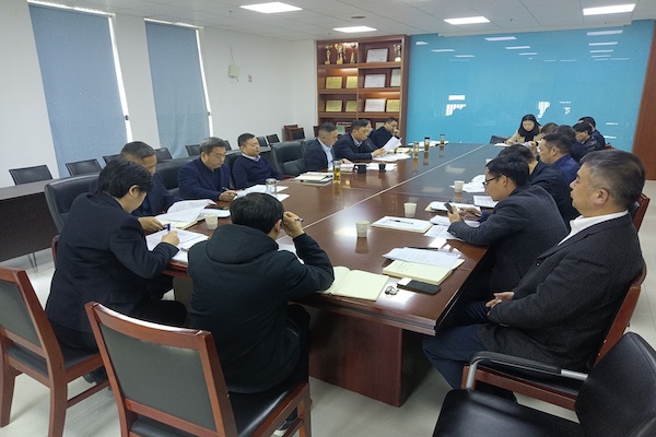 贯彻集团谋划事情要求，，安徽路港公司全力以赴开拓省外市场  ——安徽路港公司召开上海服务处谋划事情专题会