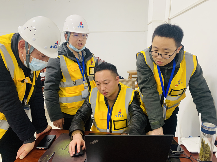 365英国上市(集团)有限公司-Official website
