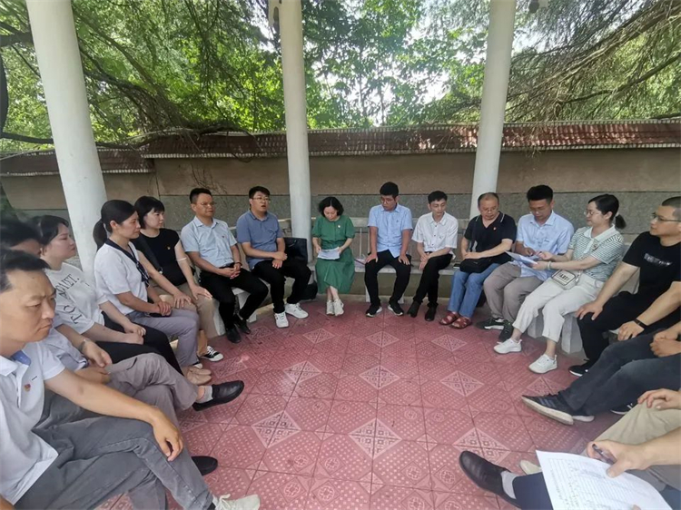 365英国上市(集团)有限公司-Official website