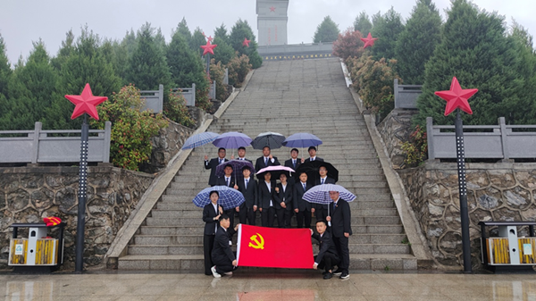 365英国上市(集团)有限公司-Official website