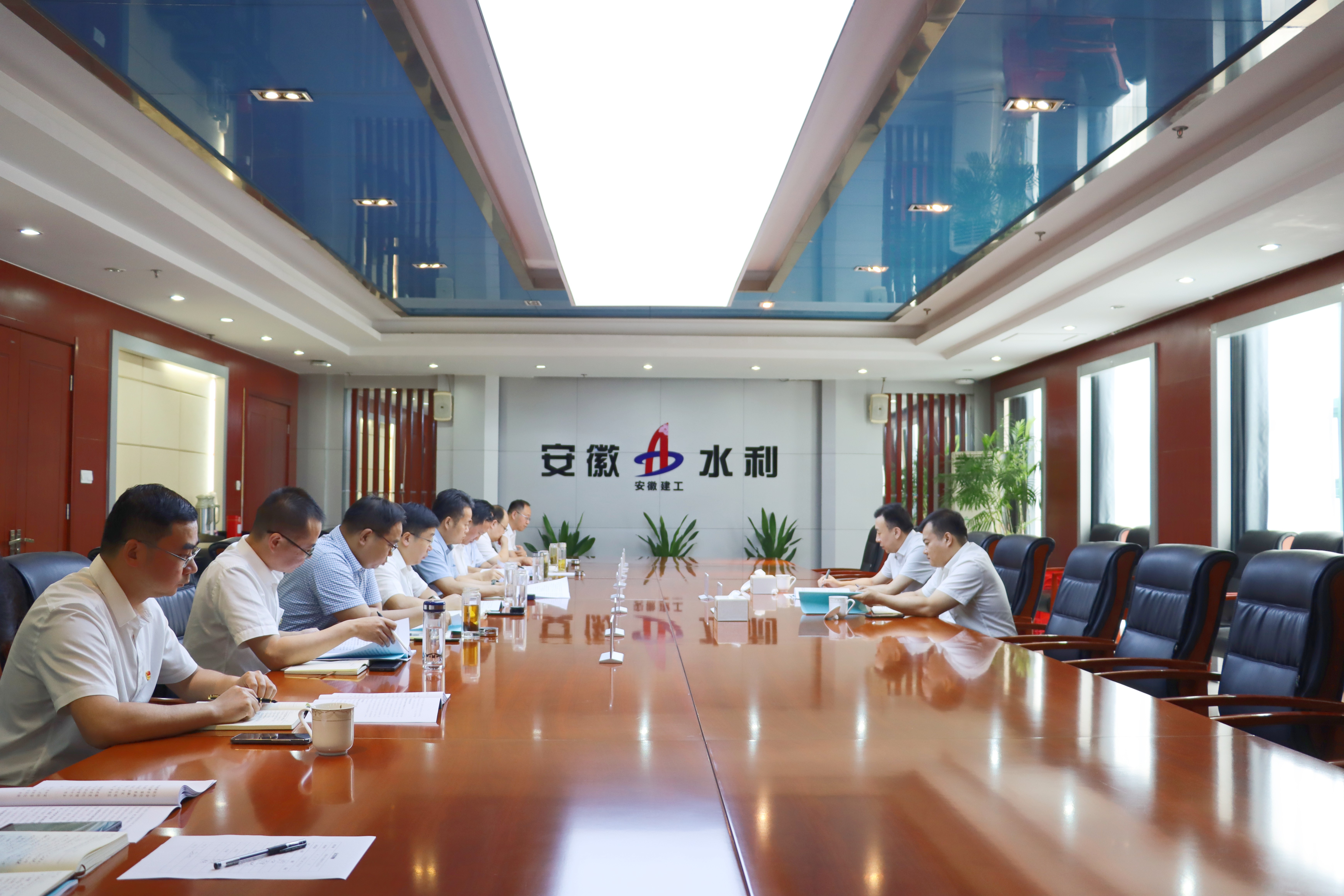 365英国上市(集团)有限公司-Official website