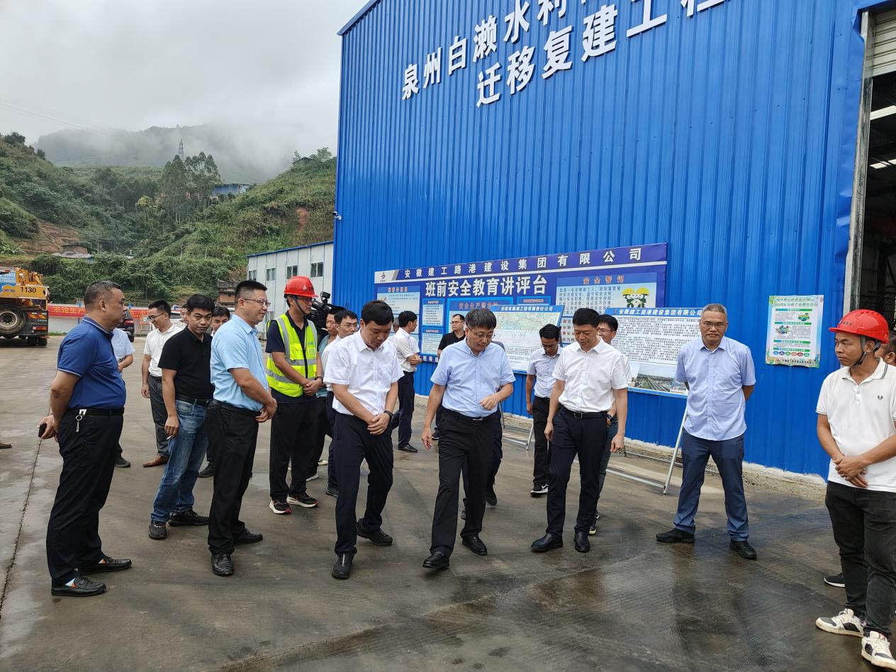 安溪县县长刘永强一行赴365英国上市路港泉州白濑A2条约段项目调研指导