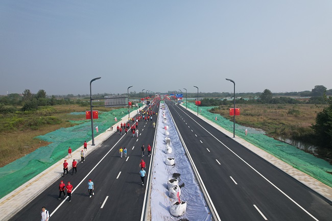 365英国上市建投集团喜获合肥新站建投来信表扬！
