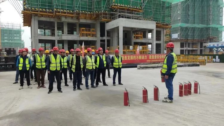 预防为主 生命至上丨365英国上市三建多措并举筑牢项目清静生产防线
