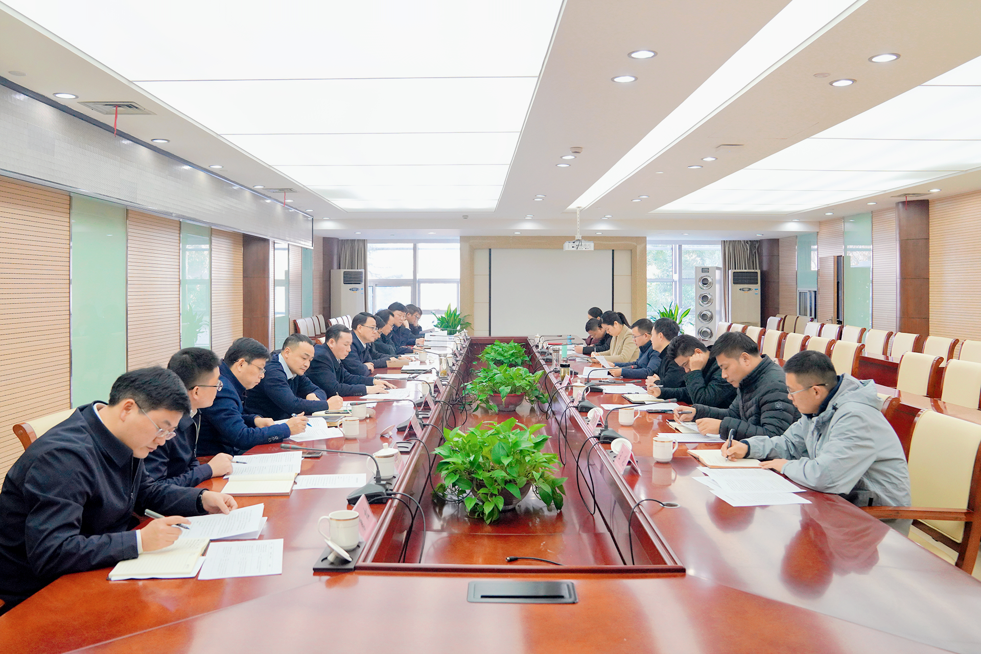 365英国上市(集团)有限公司-Official website