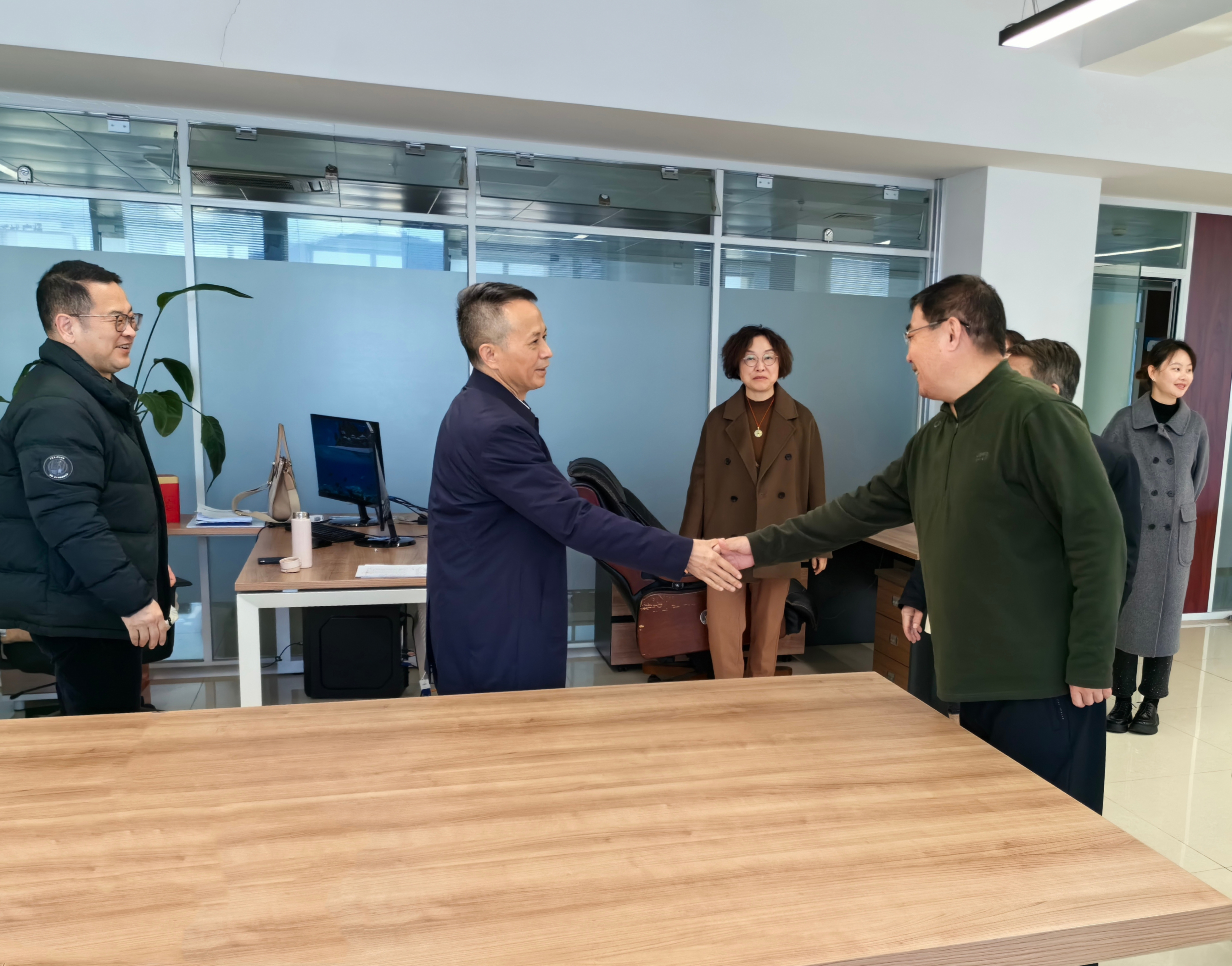 365英国上市(集团)有限公司-Official website