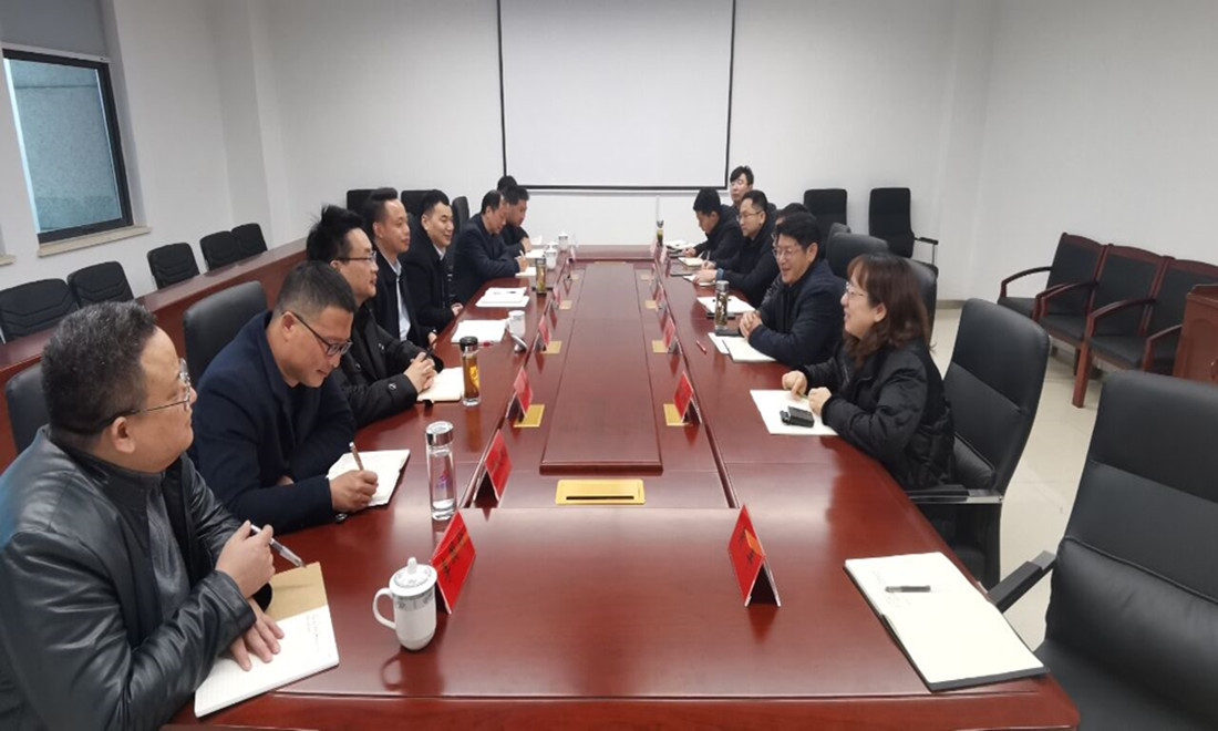 365英国上市建材赴集团高新手艺研究院洽谈交流.jpg
