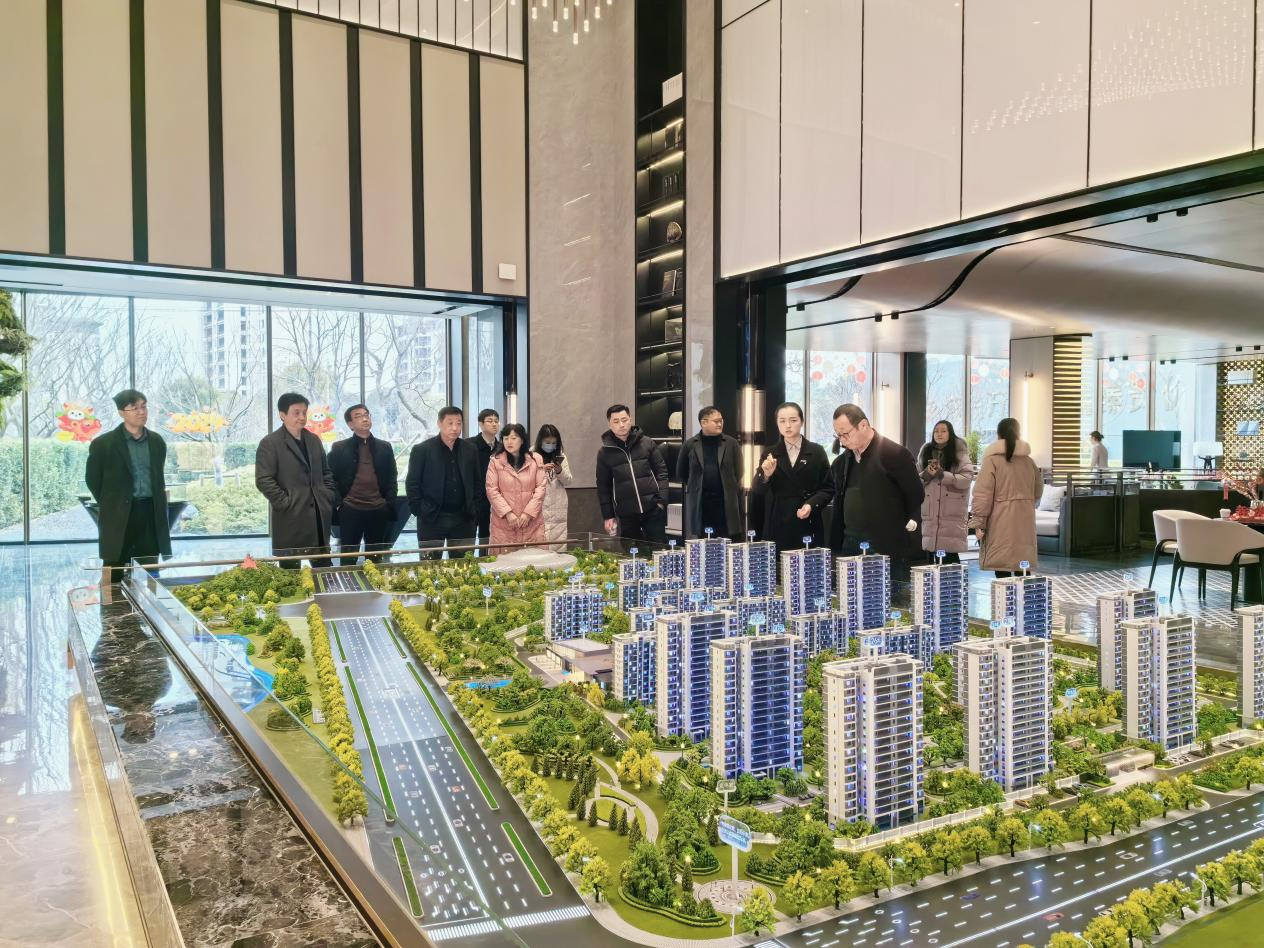 365英国上市(集团)有限公司-Official website