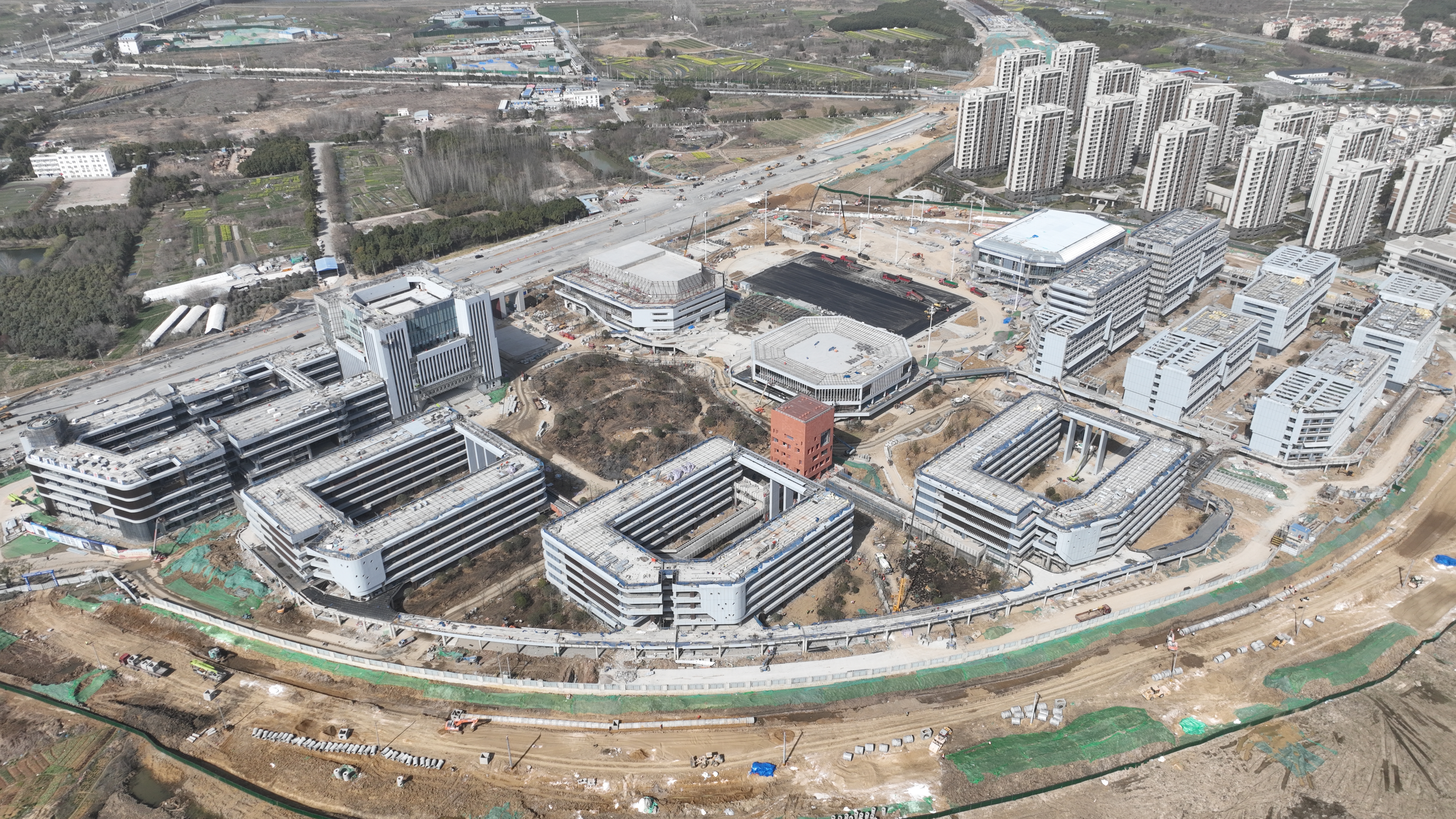 365英国上市(集团)有限公司-Official website