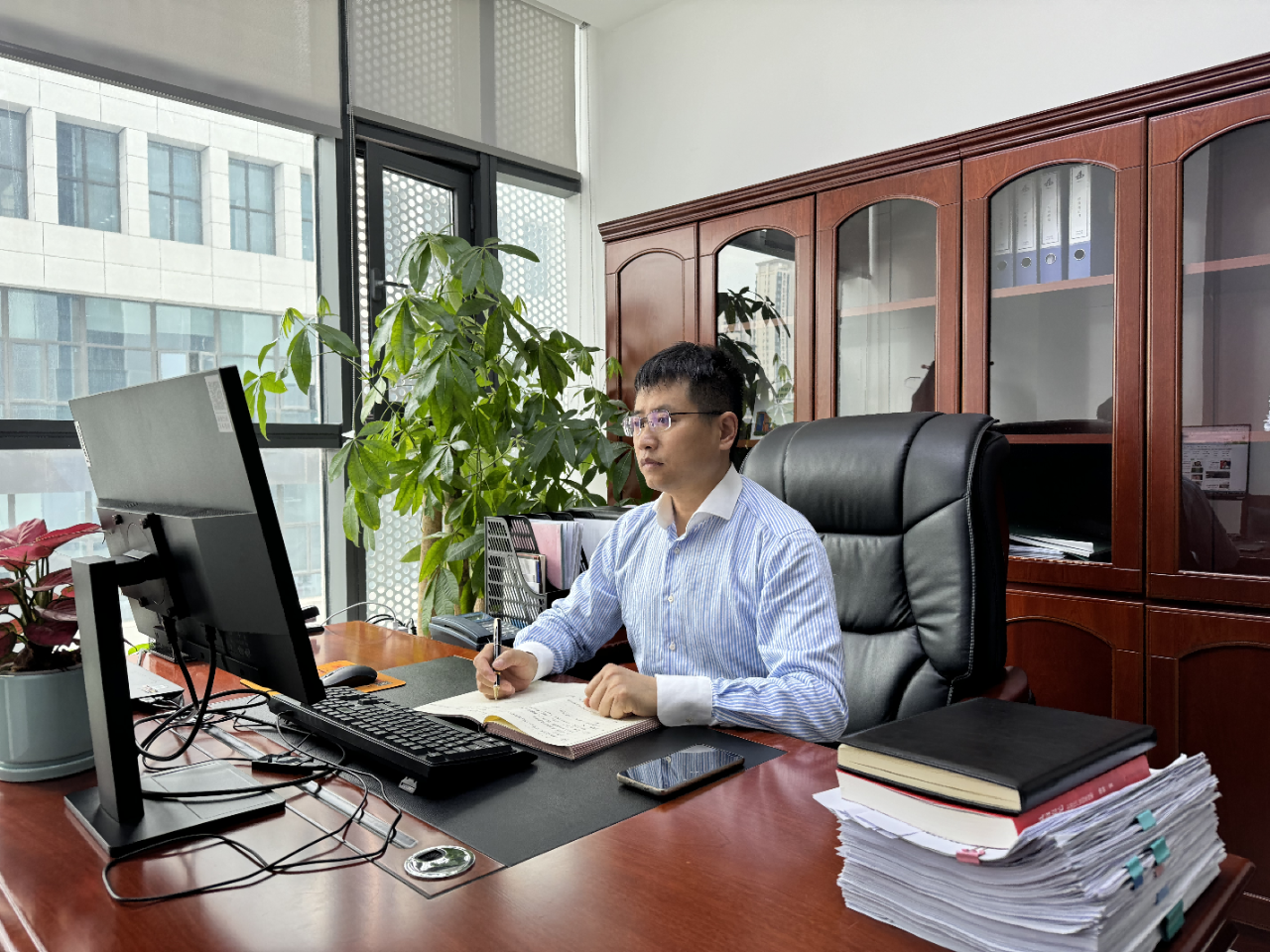 365英国上市(集团)有限公司-Official website