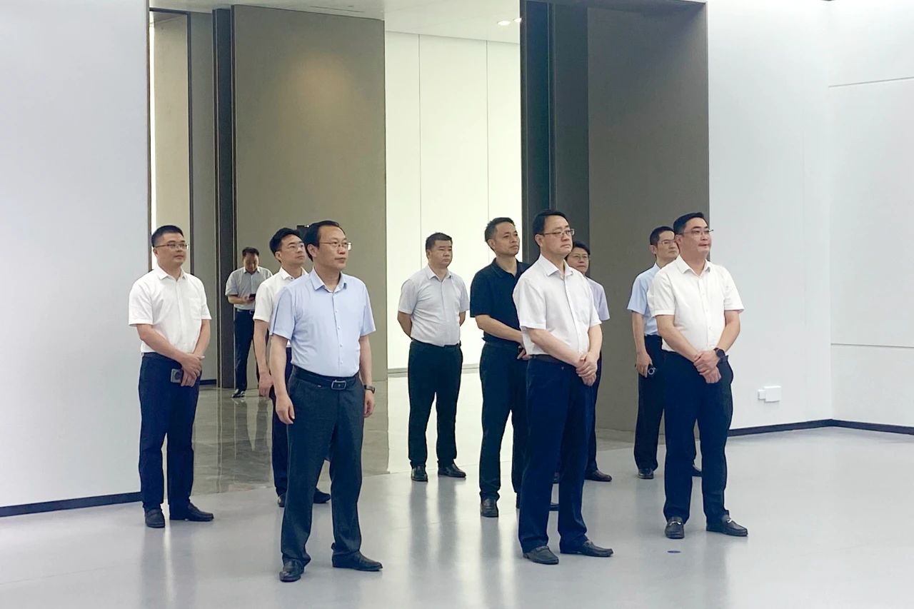 365英国上市(集团)有限公司-Official website